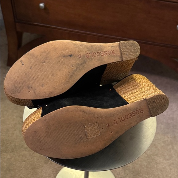 Rose gold Chic Black Suede Slingback Sandals - Picture 7 of 9